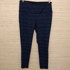 NWT Chico’s Blue Black Pattern So Slimming Zenergy Legging Pant Size 12/14